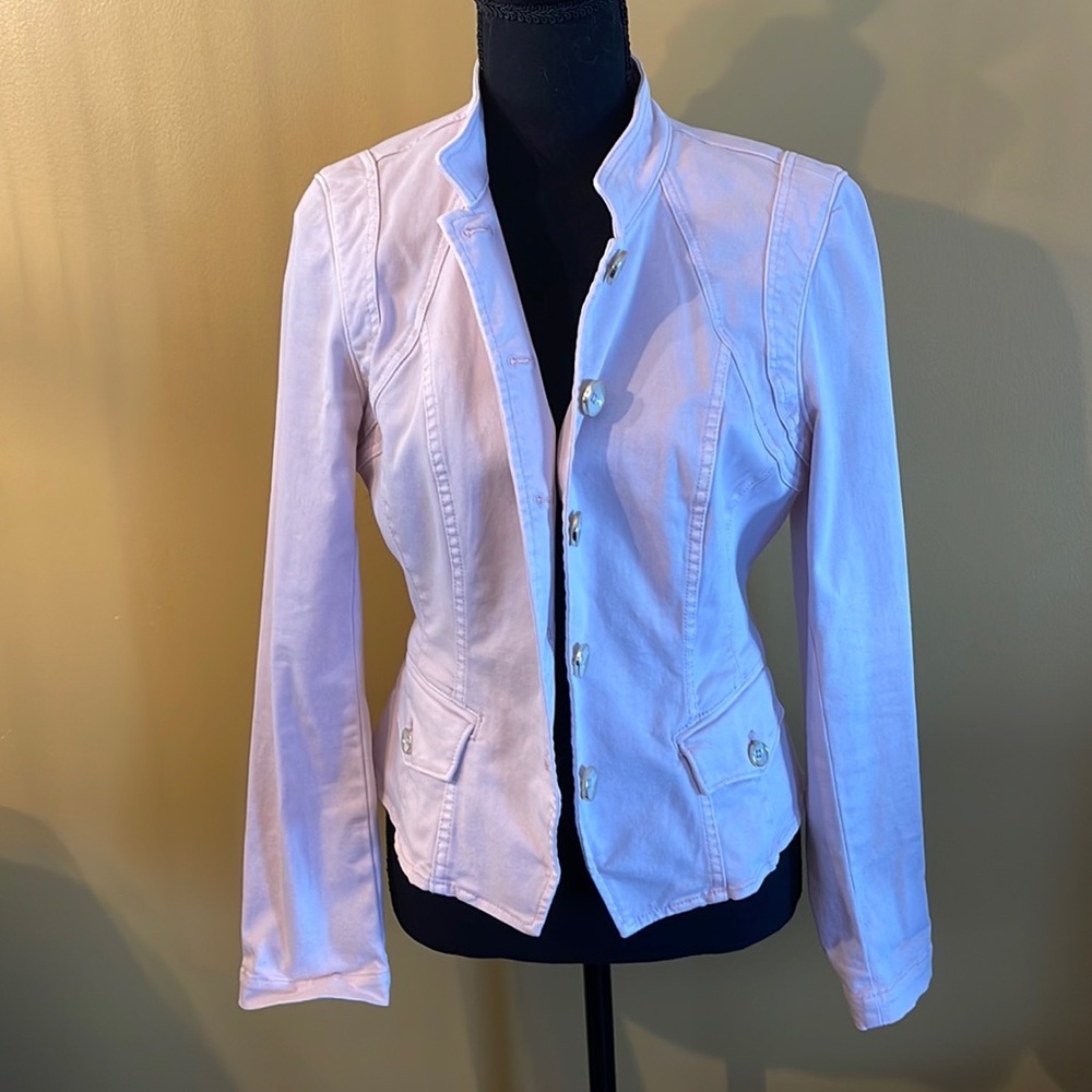 White House black market ruffle bottom jacket.